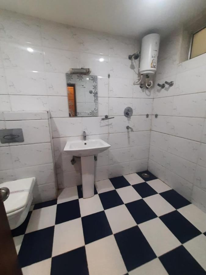 Kartikay Hotel Hisār Dış mekan fotoğraf