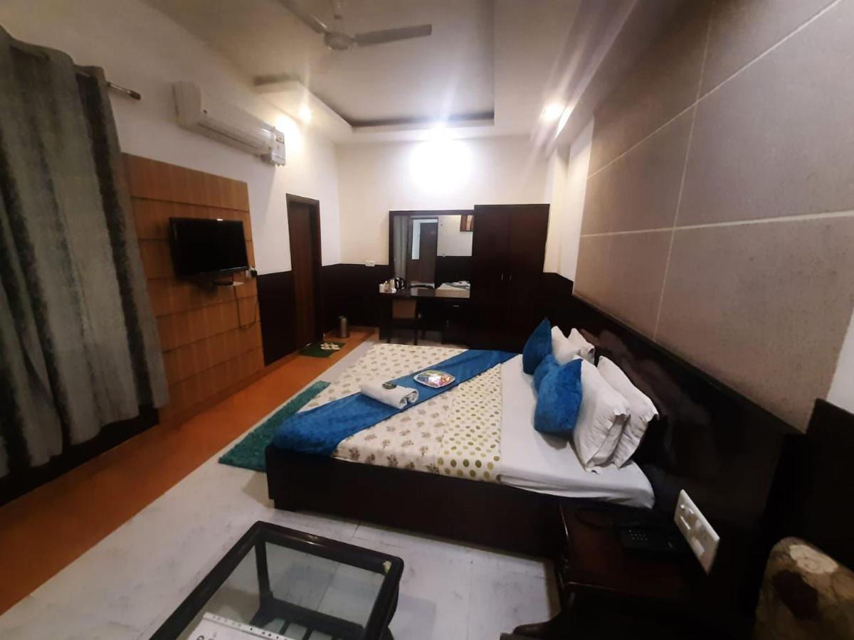 Kartikay Hotel Hisār Dış mekan fotoğraf
