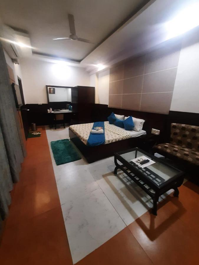 Kartikay Hotel Hisār Dış mekan fotoğraf