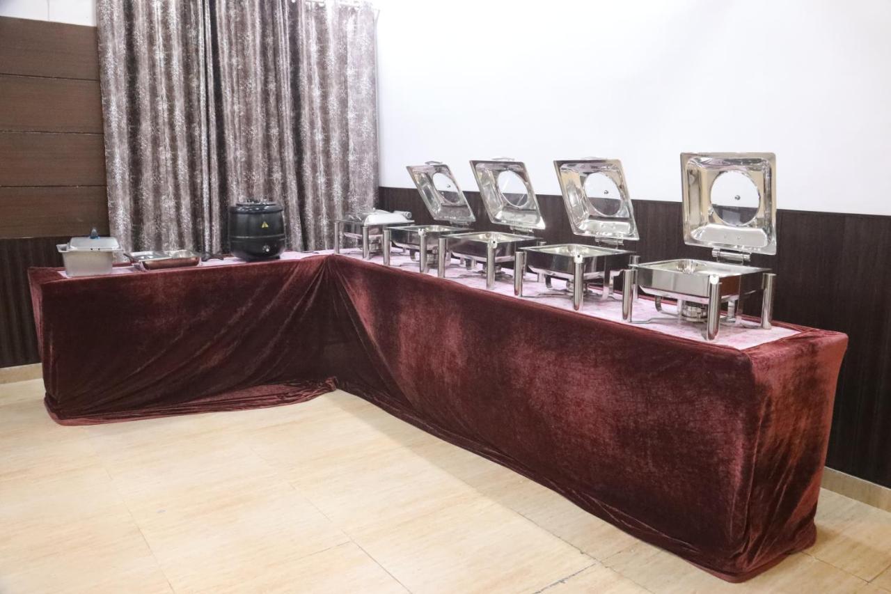 Kartikay Hotel Hisār Dış mekan fotoğraf