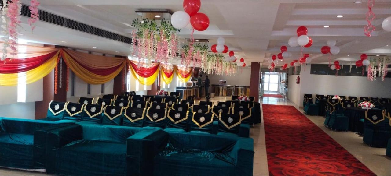Kartikay Hotel Hisār Dış mekan fotoğraf